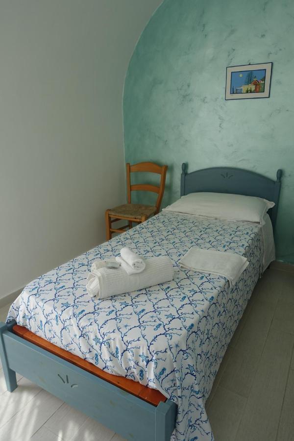 Il Capriccio Guesthouse Ponza Exterior photo